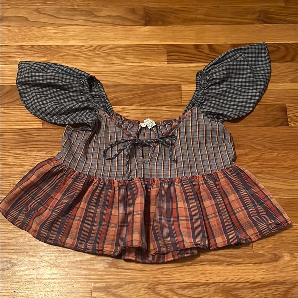 American Eagle Outfitters mixed plaid peplum Blue and Red Crop Top size XS - Picture 2 of 11